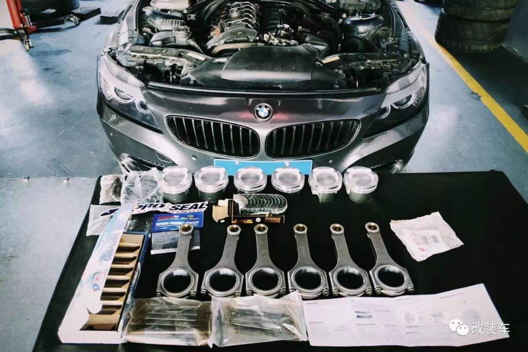 极速巅峰宝马z4性能改装,宝马z4直列六缸改排气