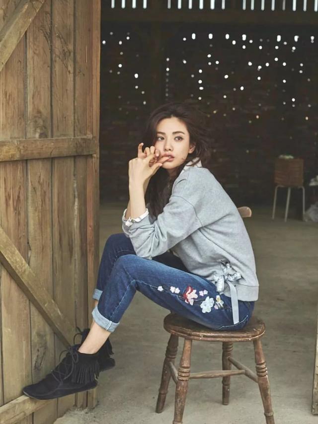 鍗疯￥鑴氶湶琚滆鏁欏,绉嬪啲鍗疯￥鑵块湶鑴氳笣