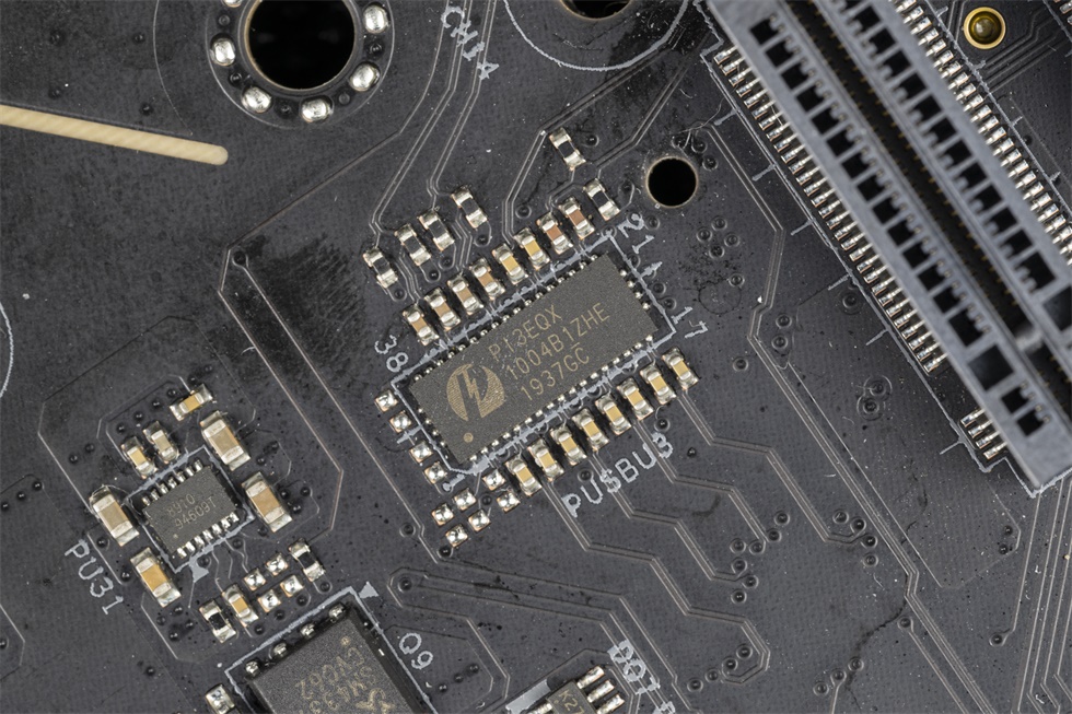 鍗庢搸z490aqua姘村喎瑁呮満,娣卞害瑙ｆ瀽鍗庢搸z490