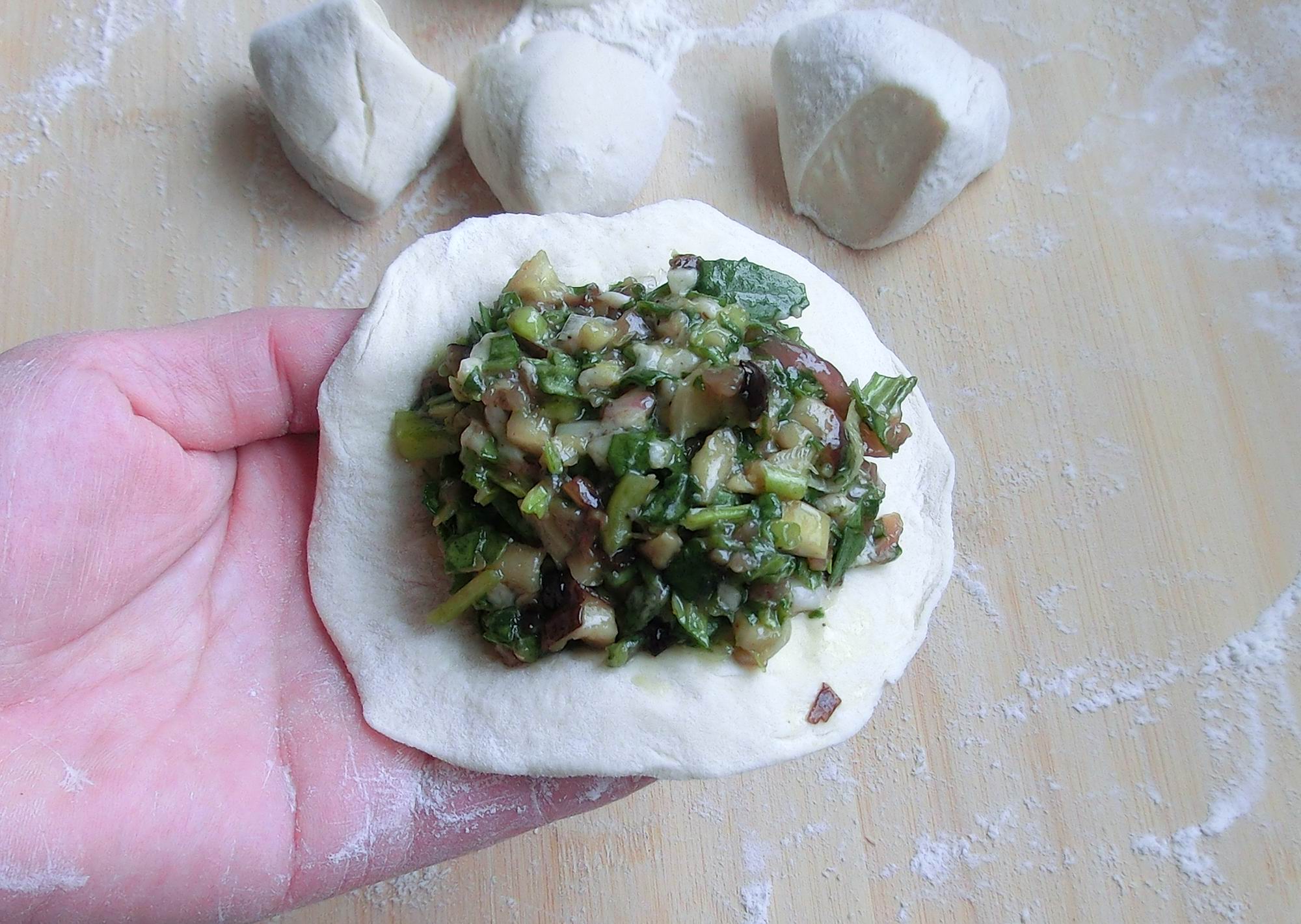 荠菜野菜大全,有一种野菜它长得像一根根面条