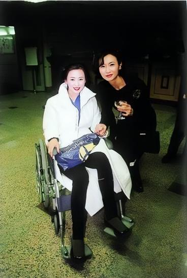 “宅男女神”*虹翁**的倔强人生，和她背后不得不提的男人们