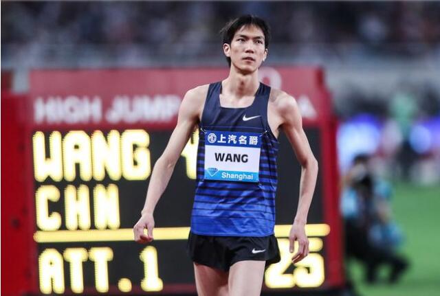 高中生跳高全国冠军,跳高目前第一人清华学霸