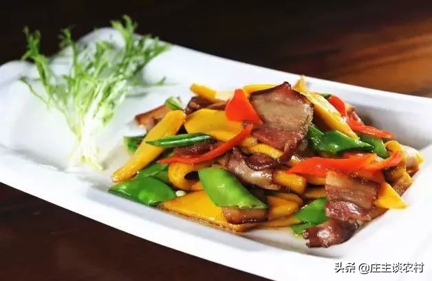 年夜饭都吃哪些菜比较好,年夜饭必须吃的菜都有哪些