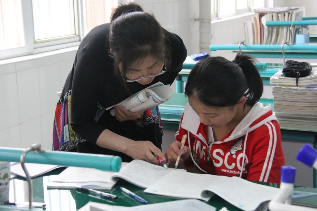 羊山外国语中学2024年招生时间,羊山外国语中学招生热线