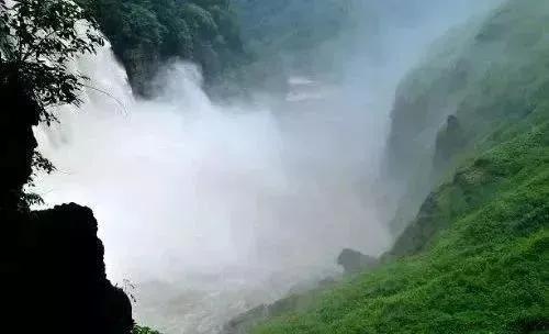 安顺黄果树瀑布最佳观赏时间,观赏黄果树瀑布领略它的壮观