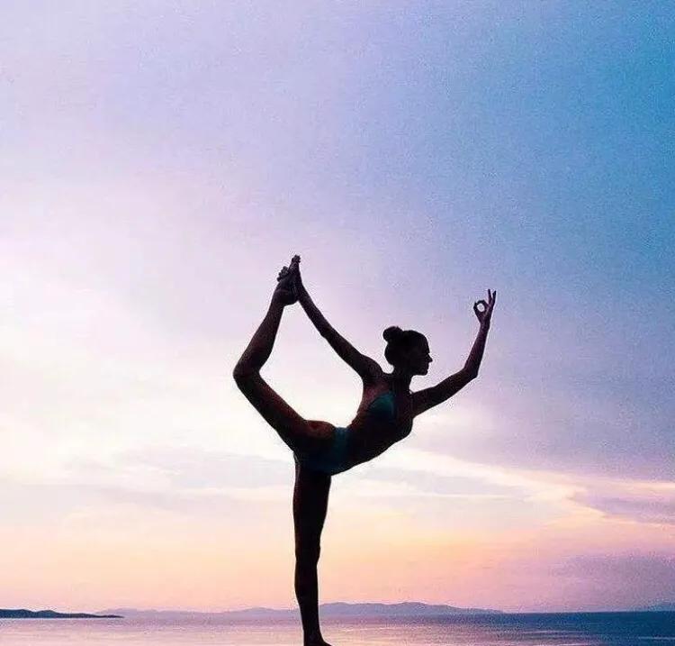 男生练瑜伽开始要怎么练呢,男生怎么练习瑜伽才能练成