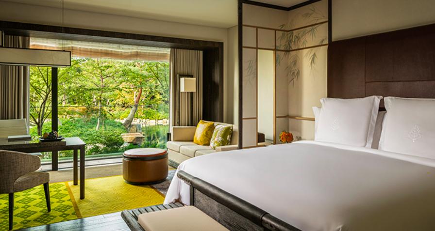 酒店也有“御花园”，住到里面赛神仙