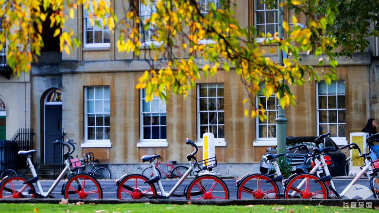 拔草国航第一架A350墨镜侠！机舱配置和服务水准，不亚于五星航司