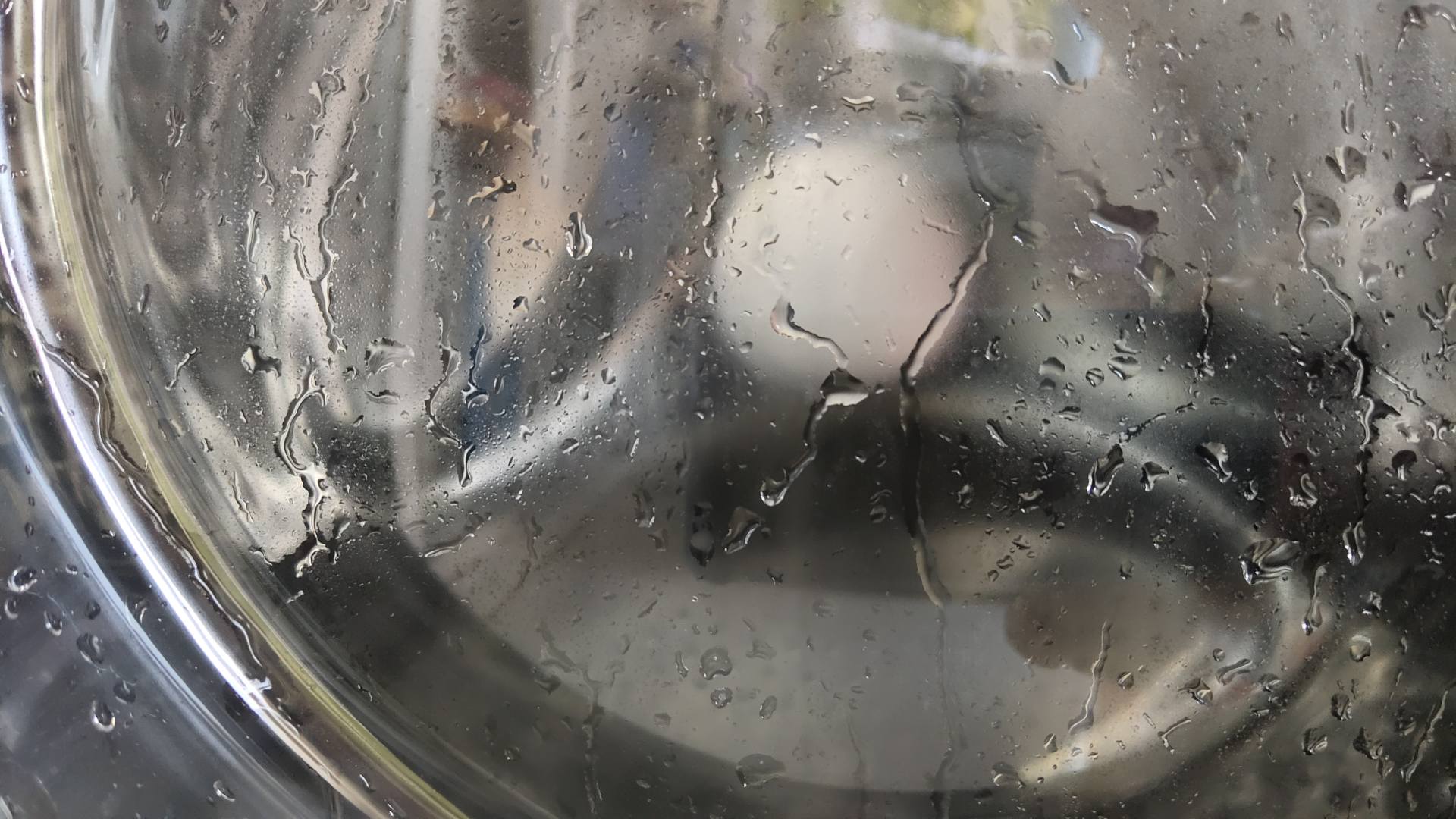 传说中的洗烘套装有那么好吗？春夏秋冬衣物都试过后，有了答案