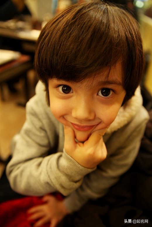 唯美四字名字古风诗意男生,一眼惊艳的古风名字三个字男生