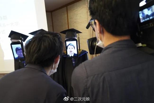 霓虹国在线云毕业，直播领证太硬核！