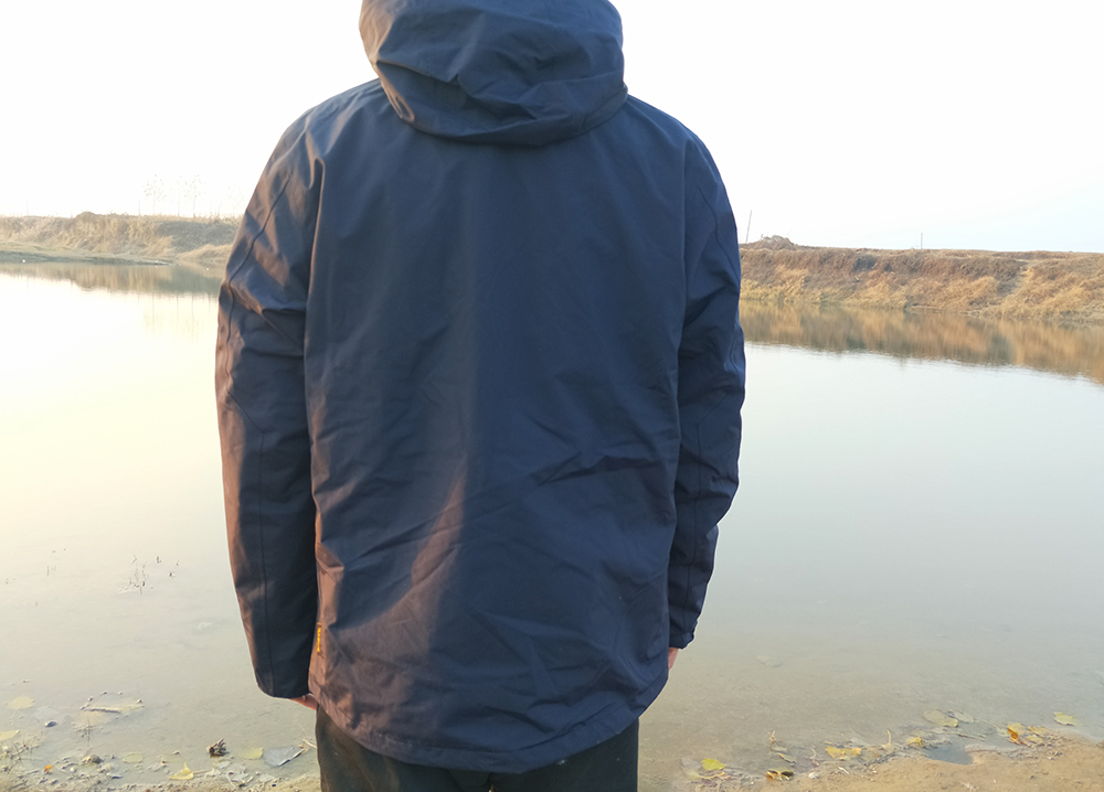 冲锋衣品牌排行榜狼爪冲锋衣,狼爪冲锋衣和骆驼冲锋衣