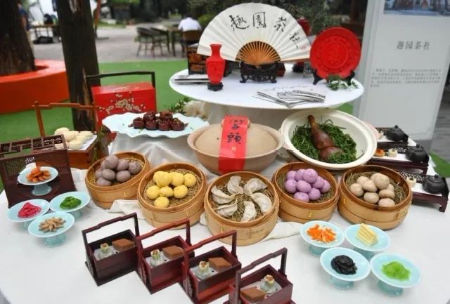 返乡卖早点背后的市场规律！原来是早市