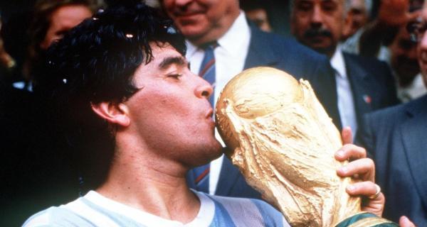 鍐嶈杩垐鐨勮嫳鏂囨瓕,鍐嶈杩垐澶╀笅瓒崇悆