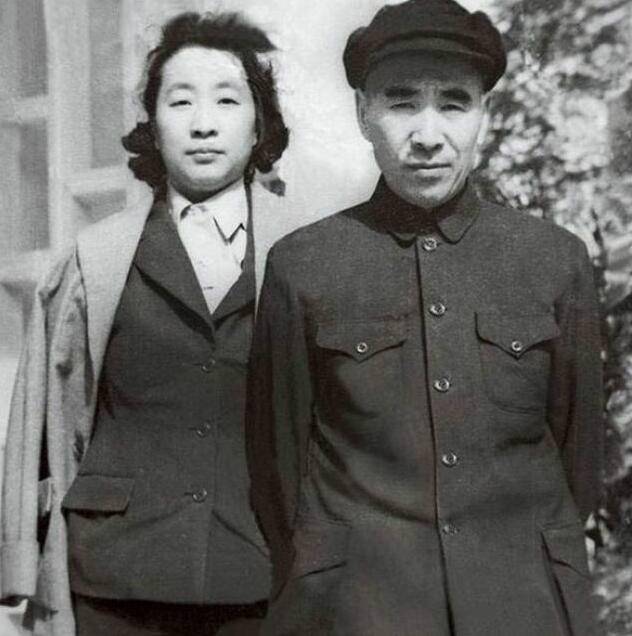 是非成败转头空林彪一生罕见老照片