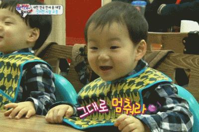 谢飞机随身携带的小绿包,谢飞机表情包视频