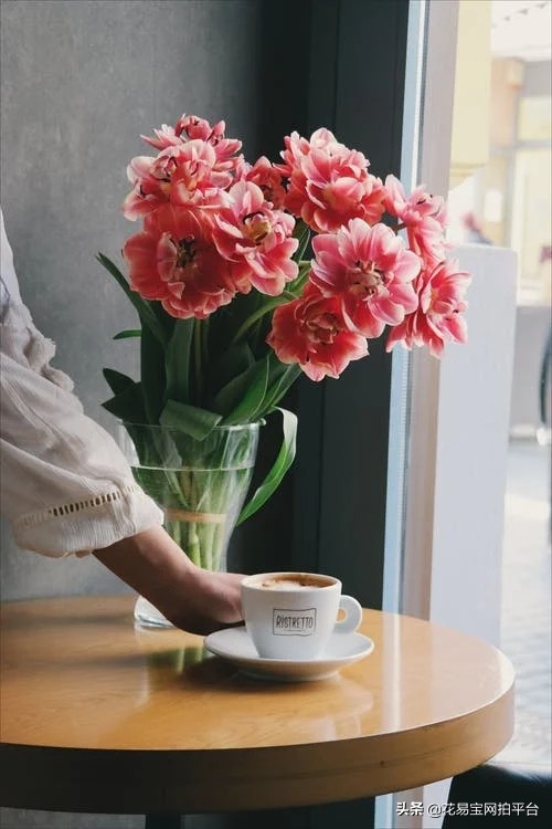冬天花店如何保管花材,花店冬天进什么花材耐放