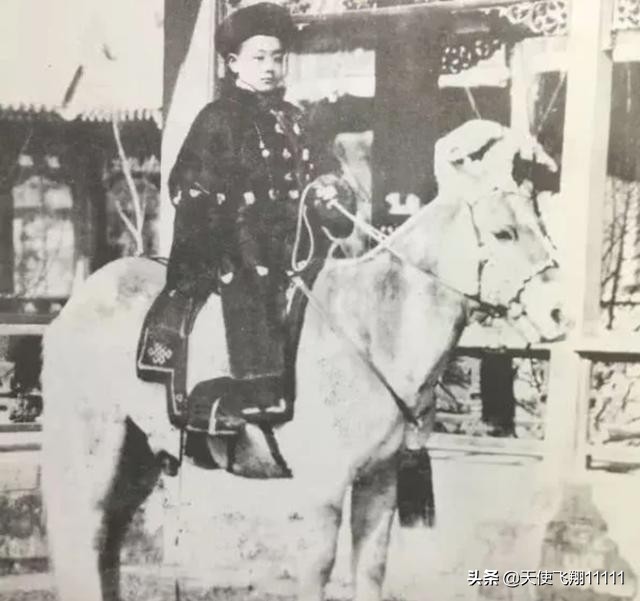 清朝十二个铁帽子亲王谁封的,清代六大亲王和铁帽子王