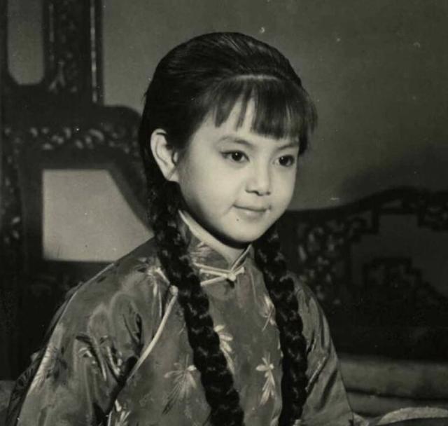 林建岳万绮雯袁咏仪,爱集邮