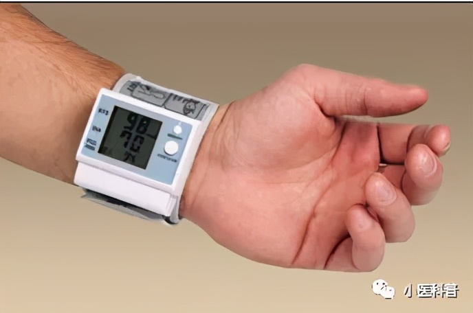 如何选择家庭用血压计,一文帮您正确选择家庭血压计