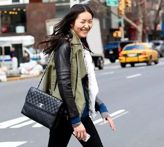 刘雯大包包推荐,刘雯同款豹纹包包