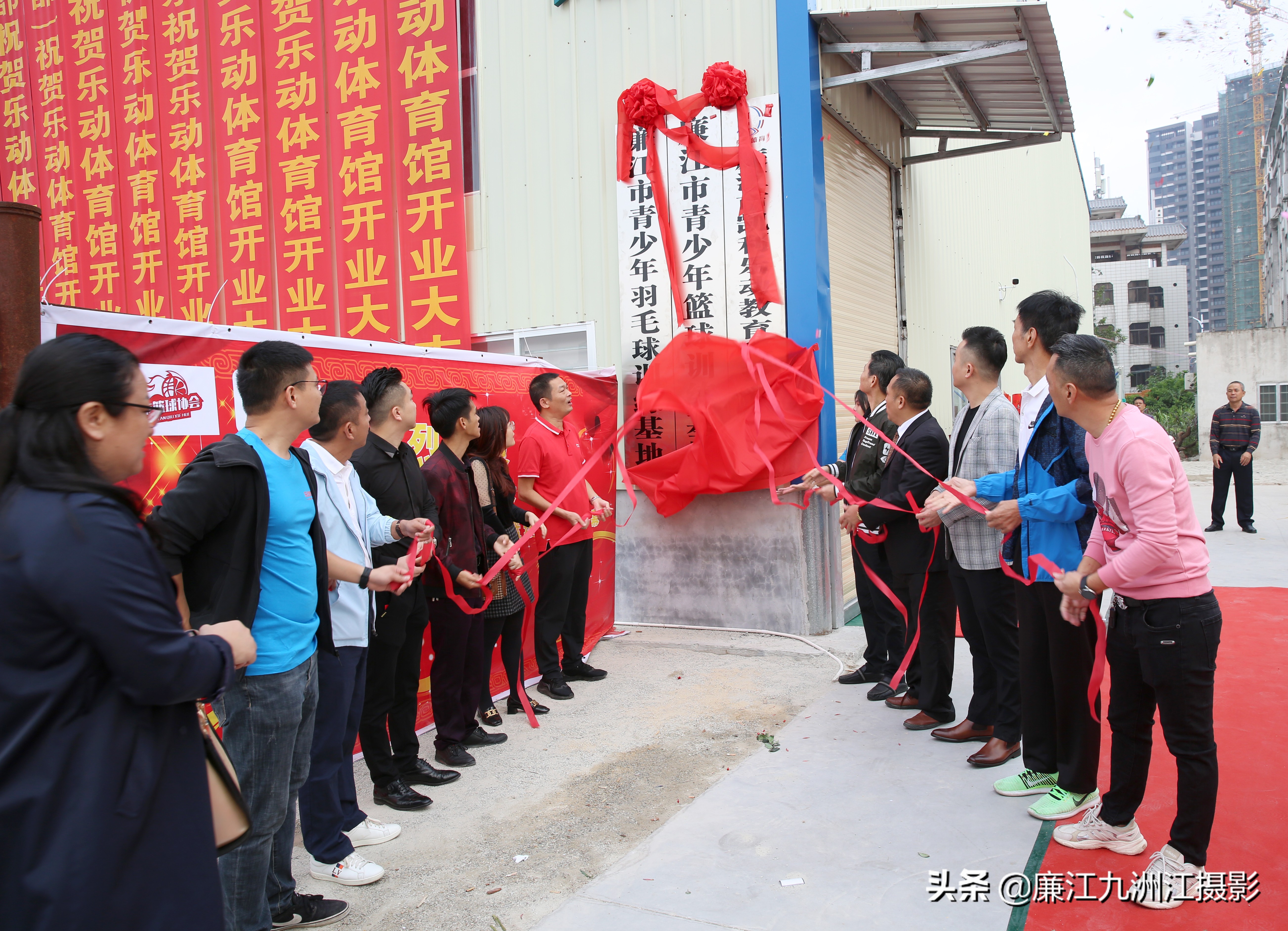 乐动篮球赛直播,廉江乐动球馆