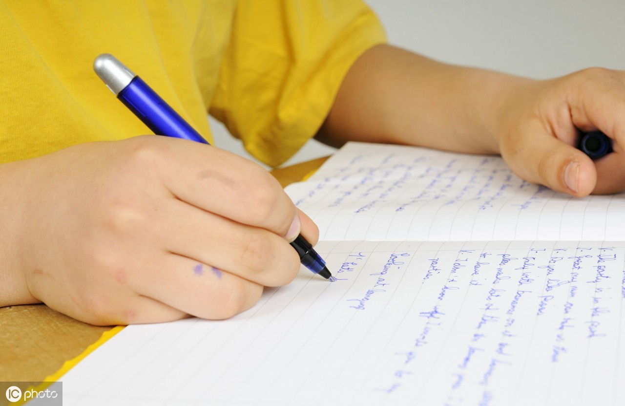 离职证明范文模板简短,离职证明模板范文简短