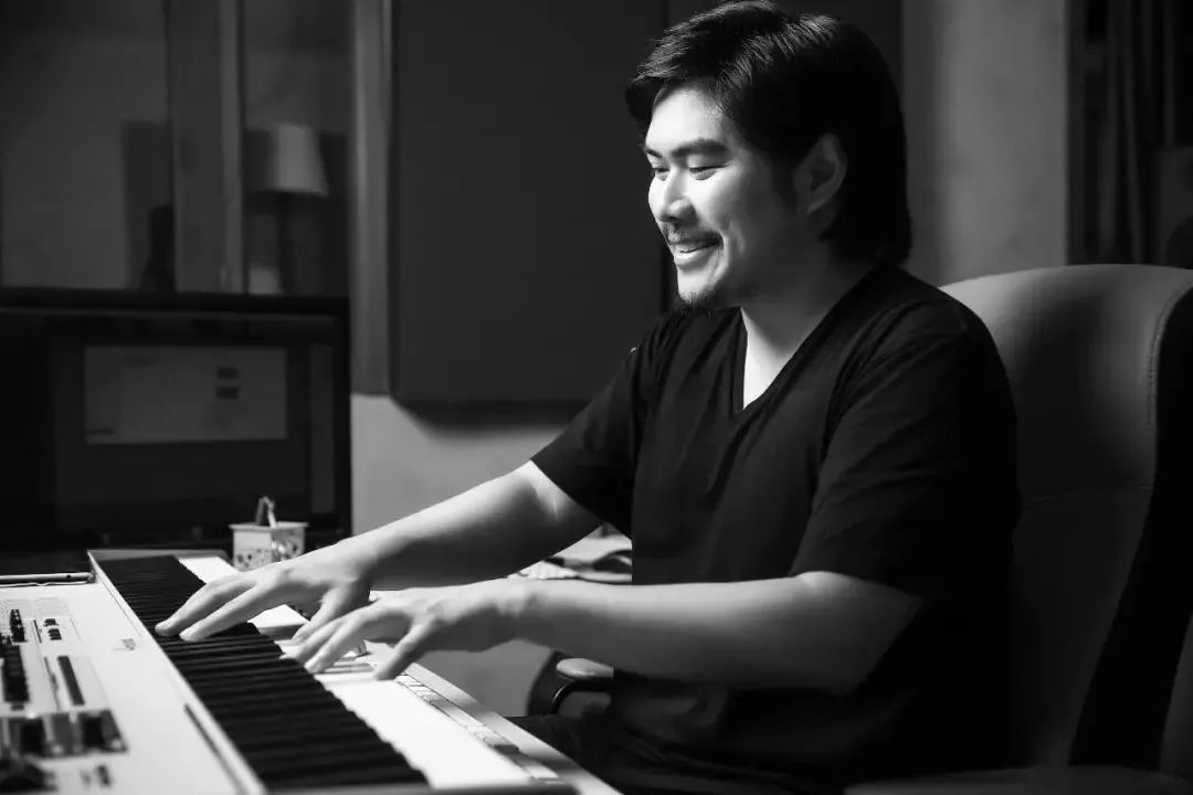 一曲九儿红遍奥运场上,抗日神曲九儿响彻东京奥运会