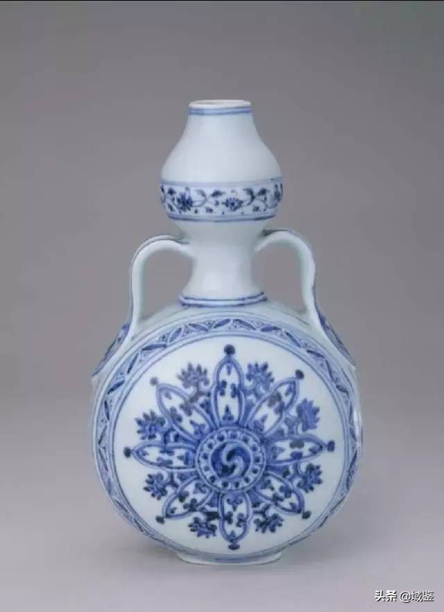 北京故宫博物院明永乐青花瓷器,台北故宫藏国宝级明永乐瓷器