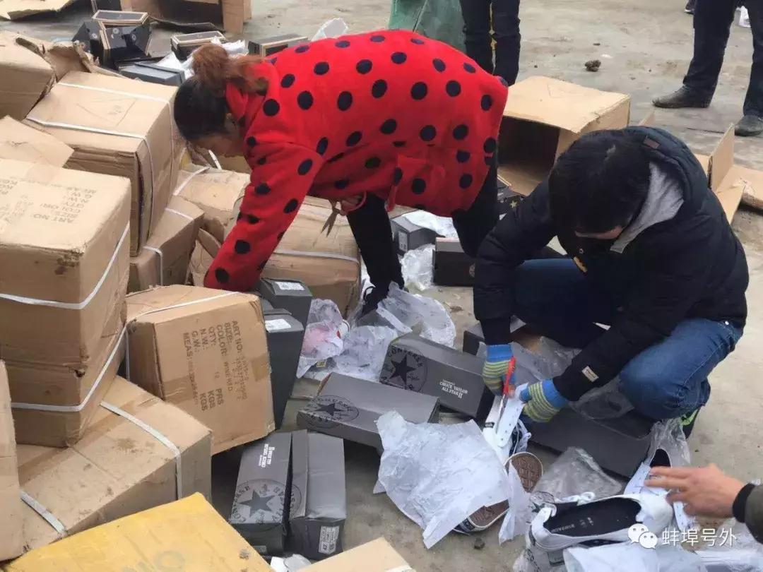 万斯匡威鞋视频,万斯鞋匡威