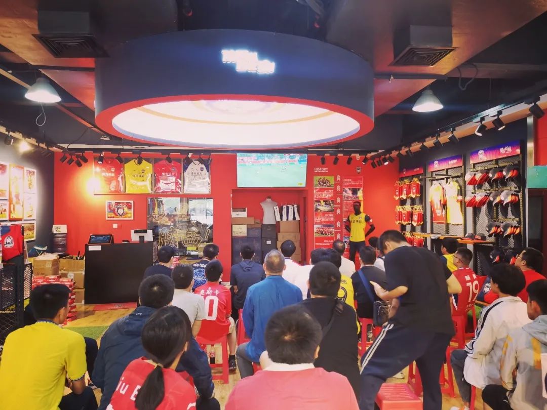 杨贺头球破门,杨贺西北狼完整视频