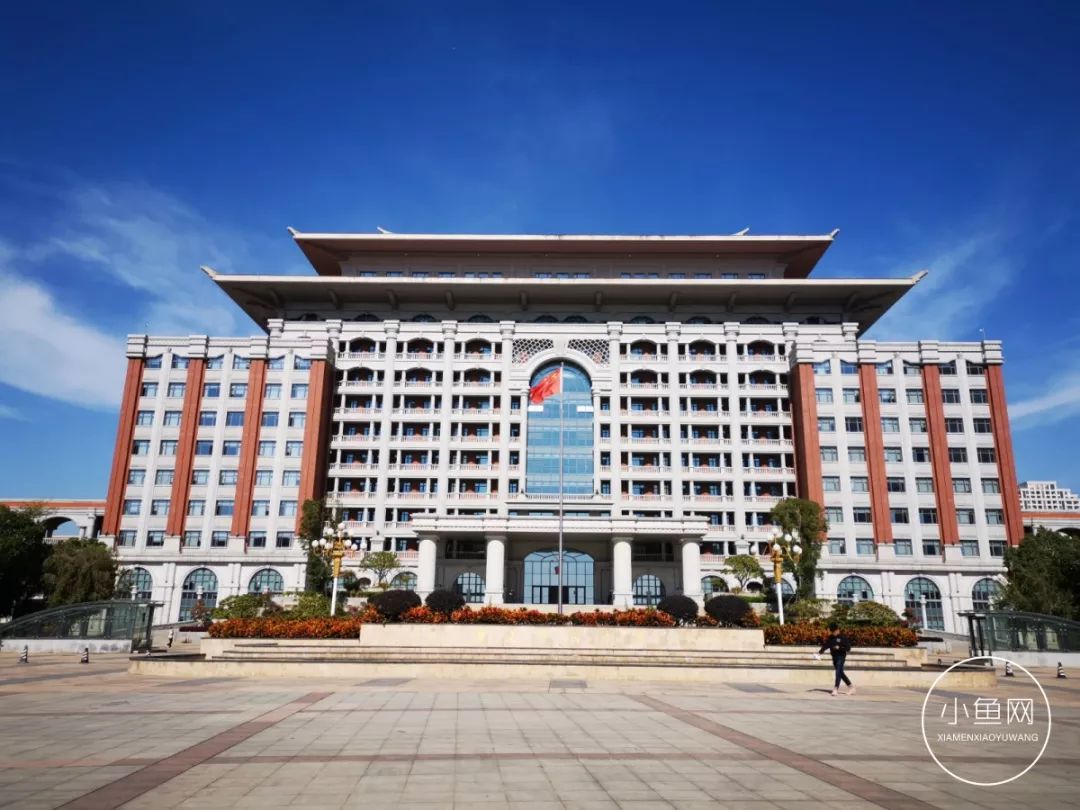 AED入厦三年，90%的厦门人不知，救命神器竟成“摆设”？