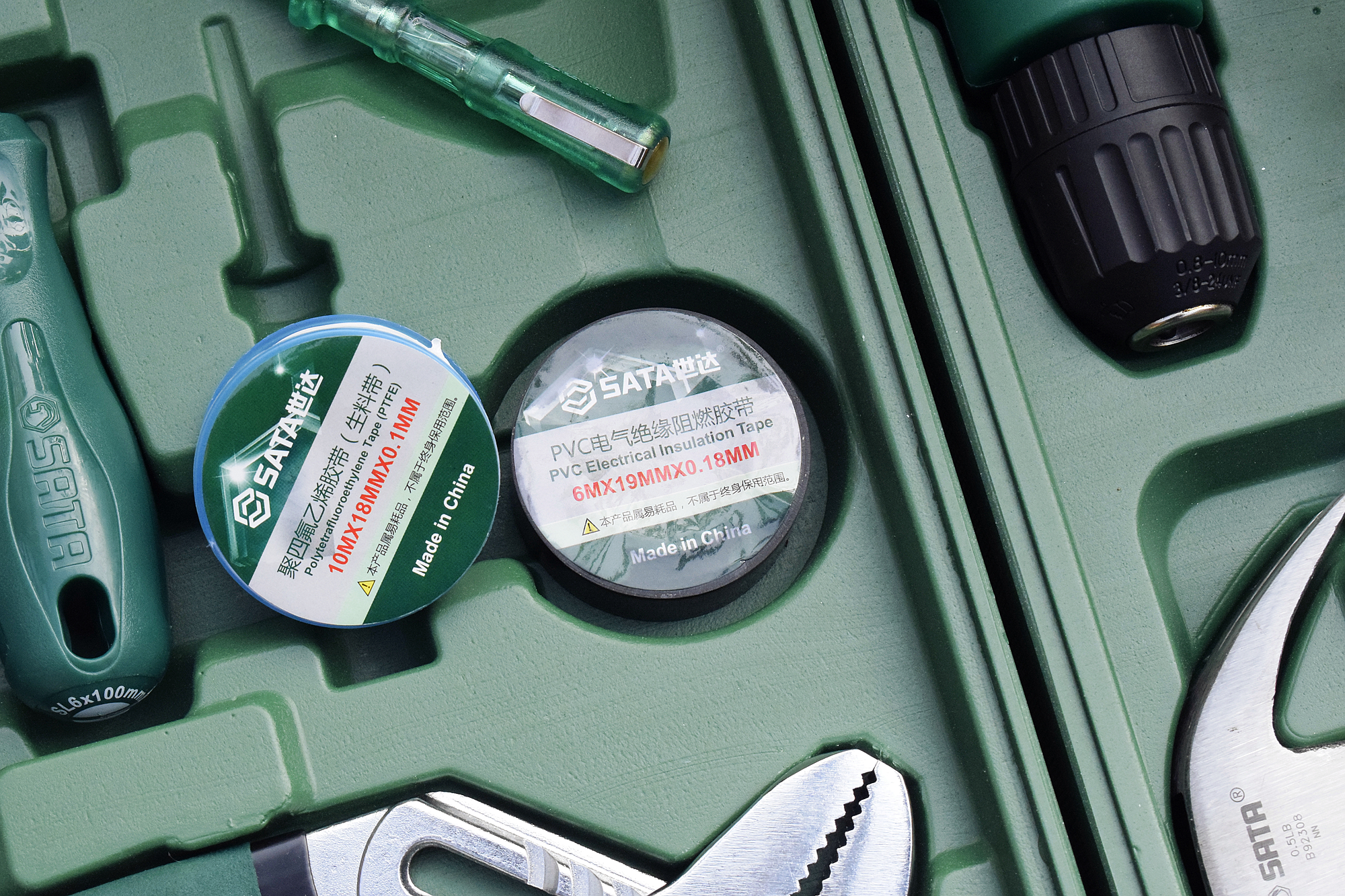 世达工具箱套装带电钻,世达小型电钻工具套装家用