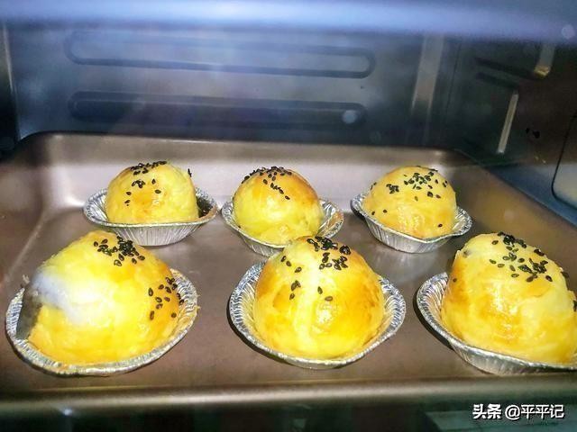 怎么用烤箱做汤圆蛋挞简单又好吃,蛋挞式汤圆蛋黄酥