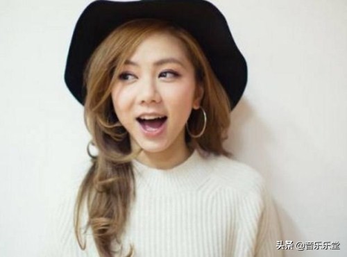 邓紫棋张芸京一人一首成名曲,邓紫棋与张碧晨对唱成名曲