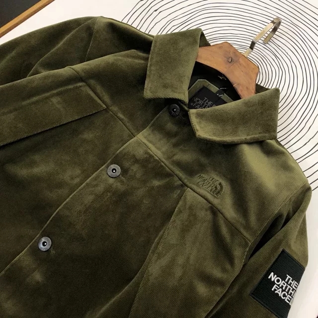 加拿大鹅羽绒服被谁收购,加拿大鹅被中国收购了吗