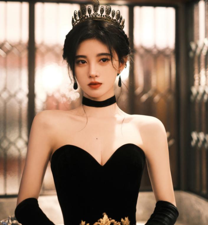 鞠婧祎四千年第一美女多少岁,被誉为中国两千年美女的鞠婧祎