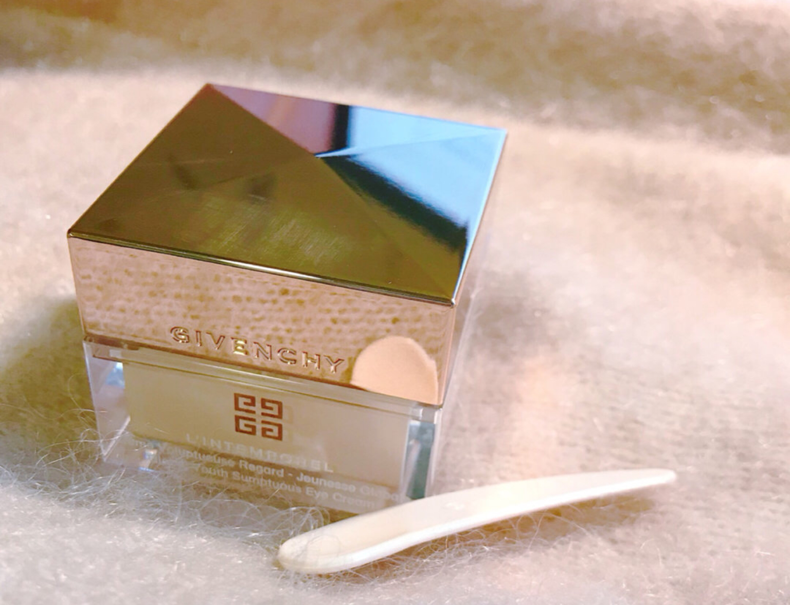 纪梵希眼霜怎样,纪梵希的眼霜怎么样