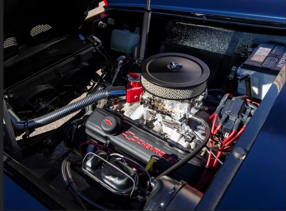 布鲁斯韦恩的蝙蝠车,布鲁斯韦恩开蝙蝠车