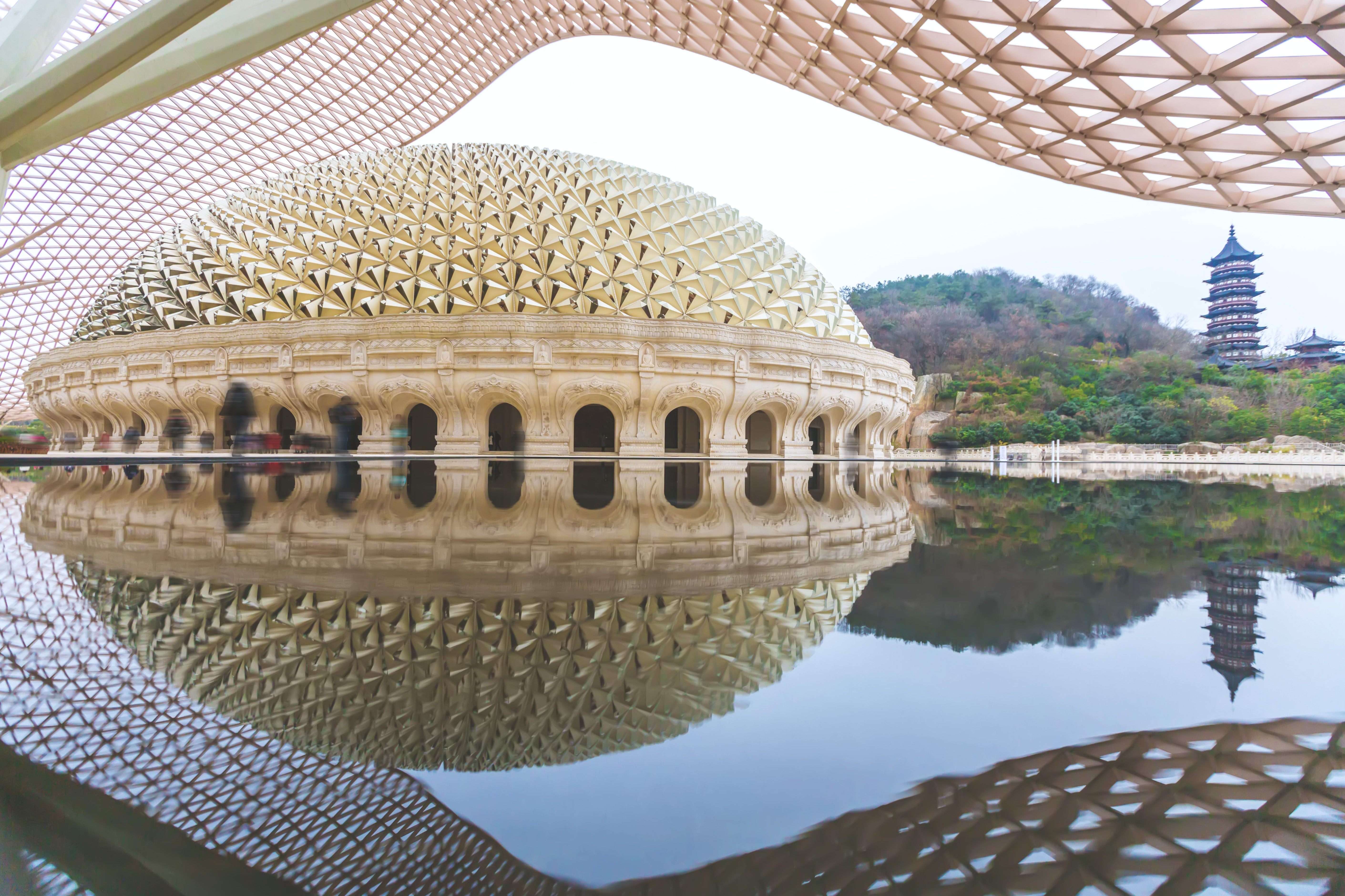 释迦牟尼佛的头盖骨,释迦牟尼25岁等身像之谜