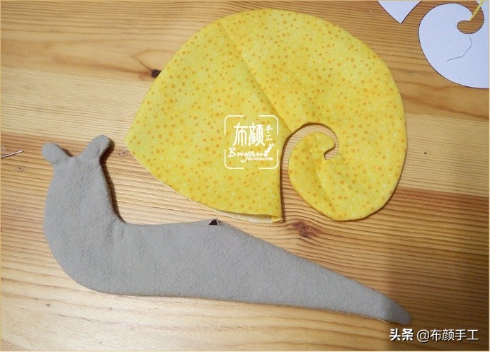 布艺兔子玩偶手工,牛仔布艺小熊手工