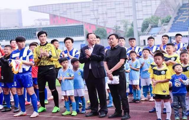 都江堰星耀杯足球,2024都江堰社区体育公开赛