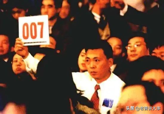 段永平：步步高、OPPO、拼多多背后的男人