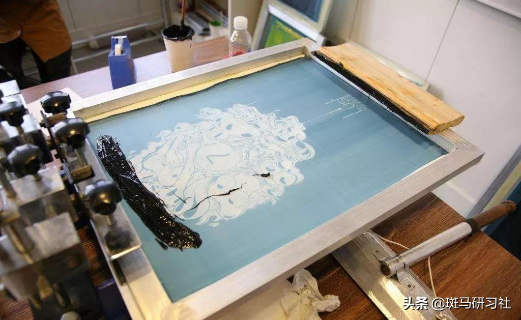 手机制程工艺怎么选,手机中框加工工艺详解