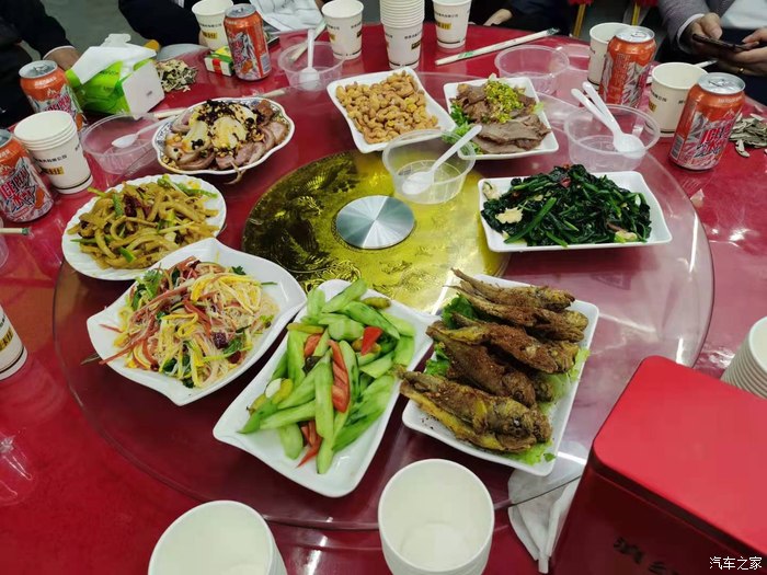 开上大红唐，参加西安车友会会长集会纪实