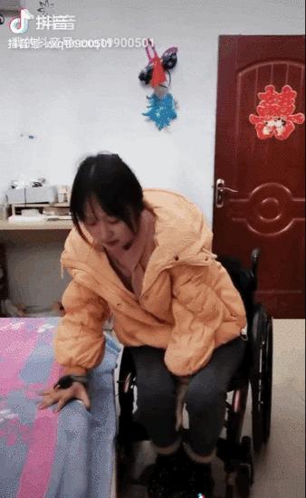 谢娜挺孕肚图片,谢娜孕肚写真曝光