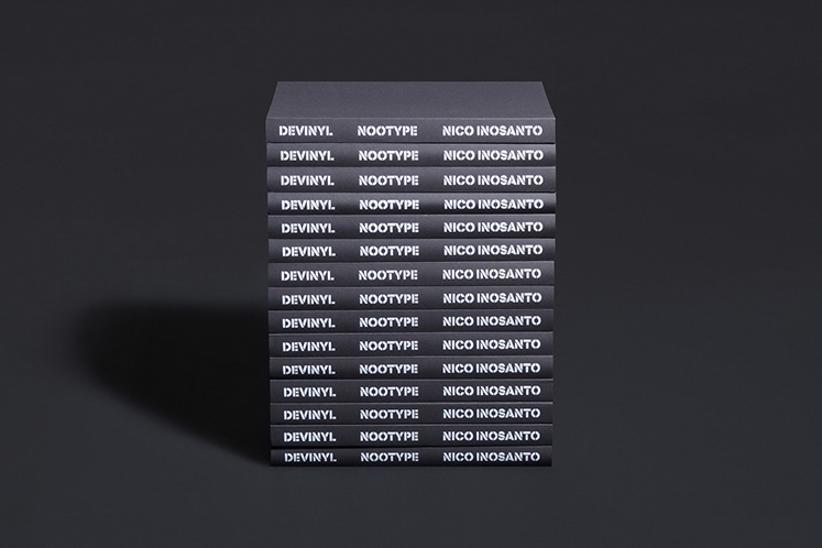 「海平面」瑞士NicoInosanto书籍封面/镂空工艺