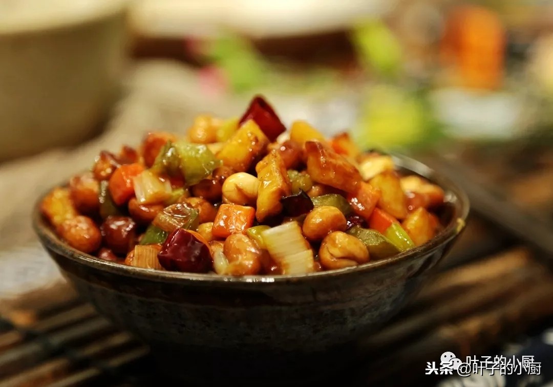 山药除了煲汤，还有这7种特别做法，吃着舒服，待客拿得出手！