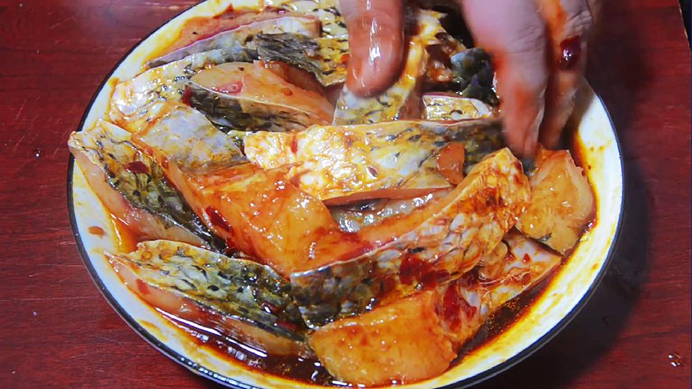 草鱼最美味的做法鲜香无腥味,草鱼最好吃的做法鲜嫩爽口