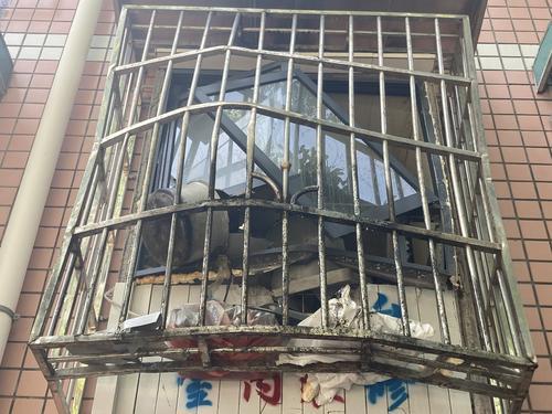 电高压锅年限过长会不会爆炸,居民用电高压锅使用年限